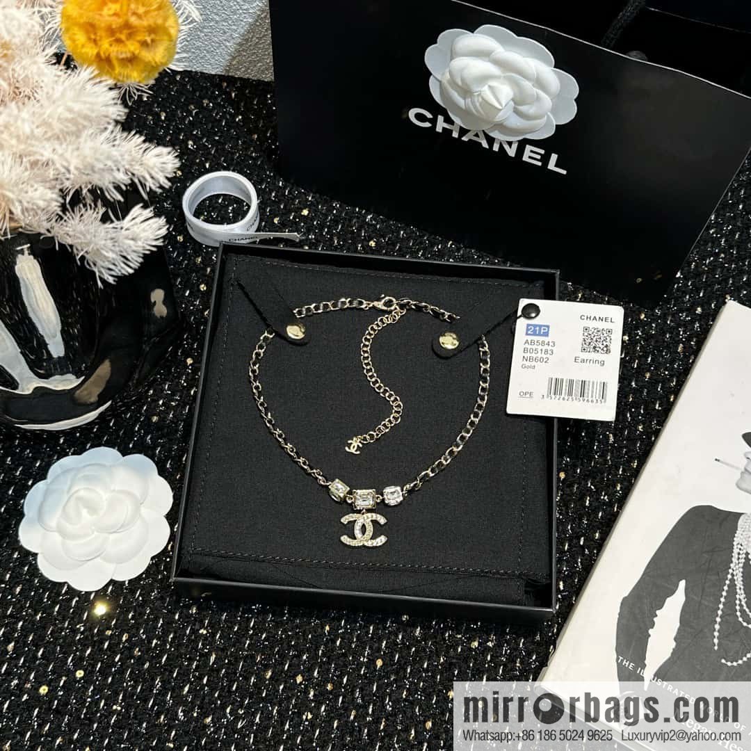 ☀️New ☑️ Chanel Double C Square Diamond Black Leather Rope Necklace
