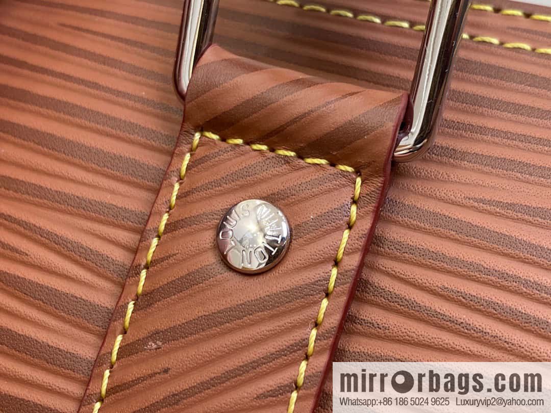 [Boutique‑grade] M23721 brown epi full leather travel bag series, this Keepall Bandoulière 50 handbag