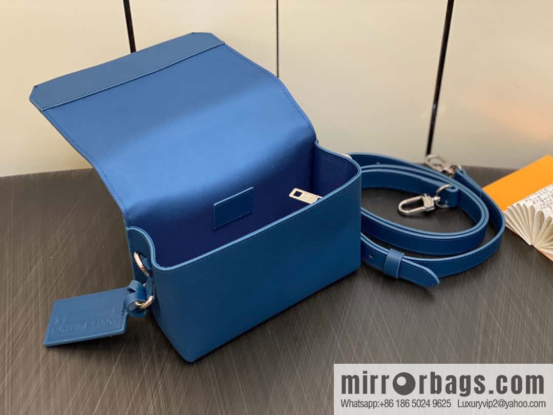 [Boutique‑grade] M82804 dark blue, full leather men's bag messenger bag series, new FASTLINE WEARABLE WALLET handbag in autumn and winter
