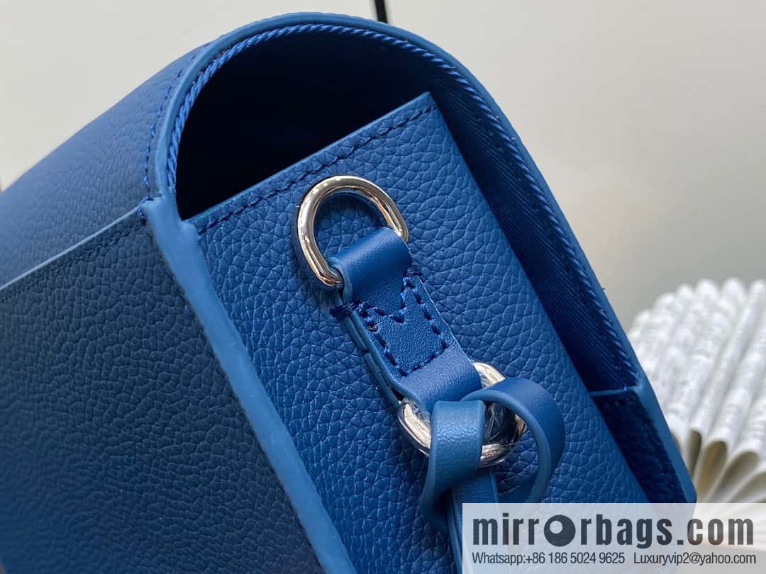 [Boutique‑grade] M82804 dark blue, full leather men's bag messenger bag series, new FASTLINE WEARABLE WALLET handbag in autumn and winter