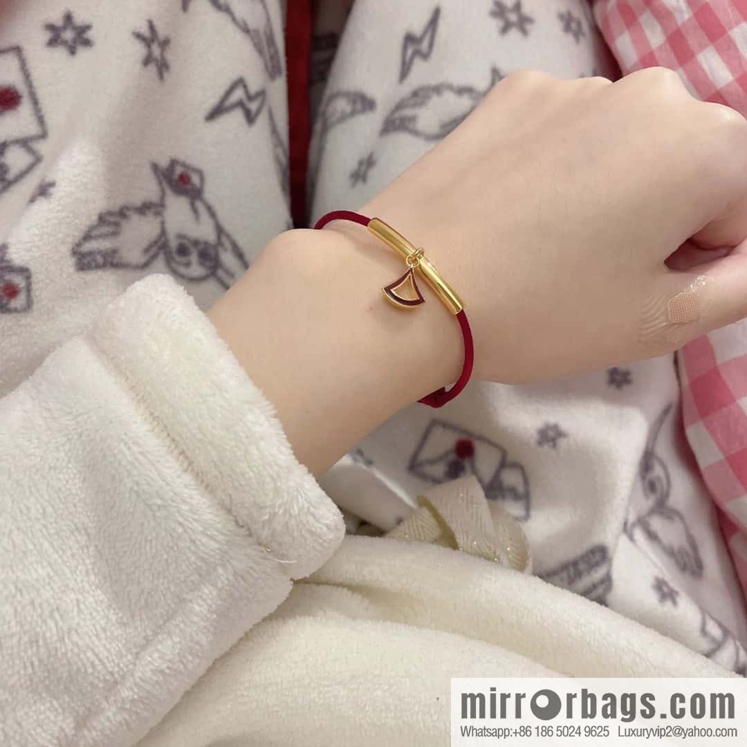 ☀BVLGARI SERPENTI FOREVER series small fan bracelet hand rope