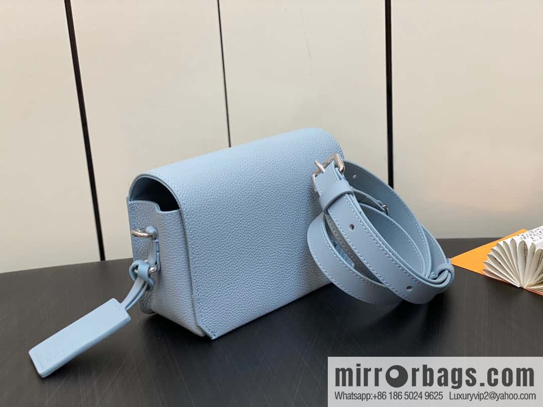 [Boutique‑grade] M82804 light blue, full leather men's bag messenger bag series, new FASTLINE WEARABLE WALLET handbag in autumn and winter