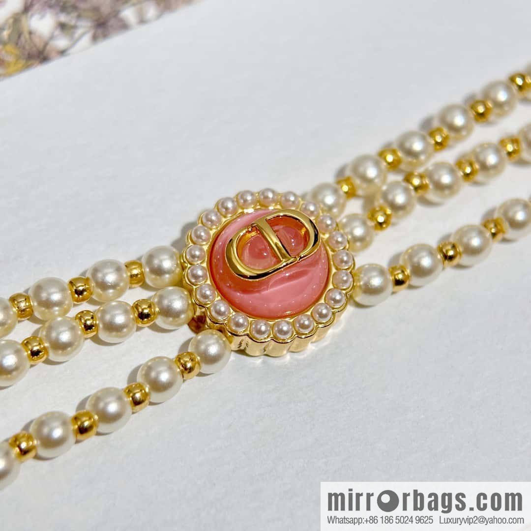 New ☑️ DIOR three-layer pearl necklace