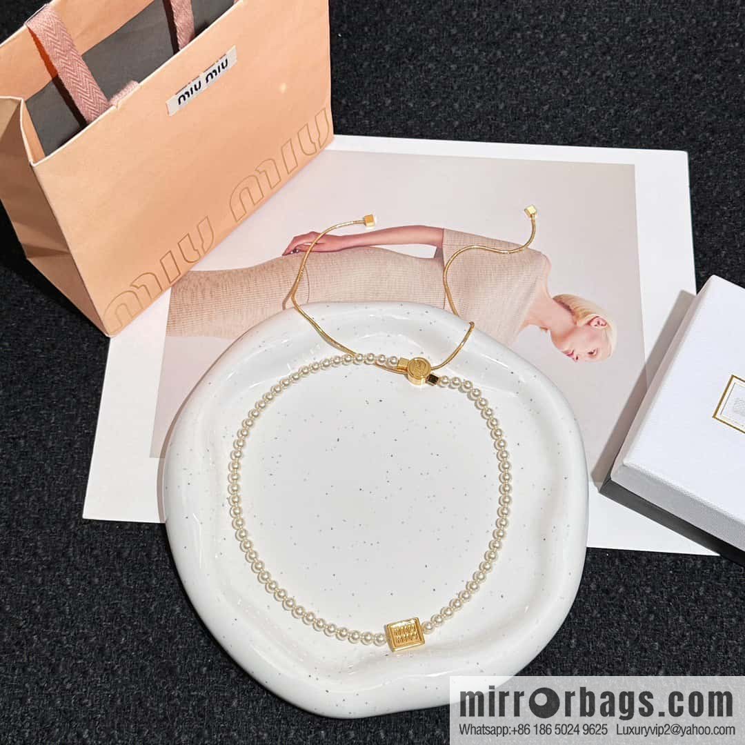 ❗️New ❗️ MIUMIU stud earrings MIU MIU Miu square letter pearl necklace