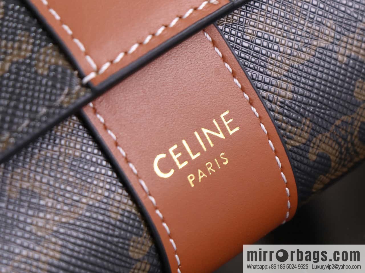 [Premium quality, all-steel hardware] CE tri-fold wallet 🅰️🅰️ simple monogram tri-fold wallet model number: 100572