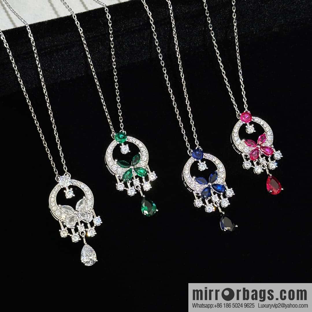 ❗️New ❗️ GRAFF Graff Diamond Butterfly 🦋 Necklace