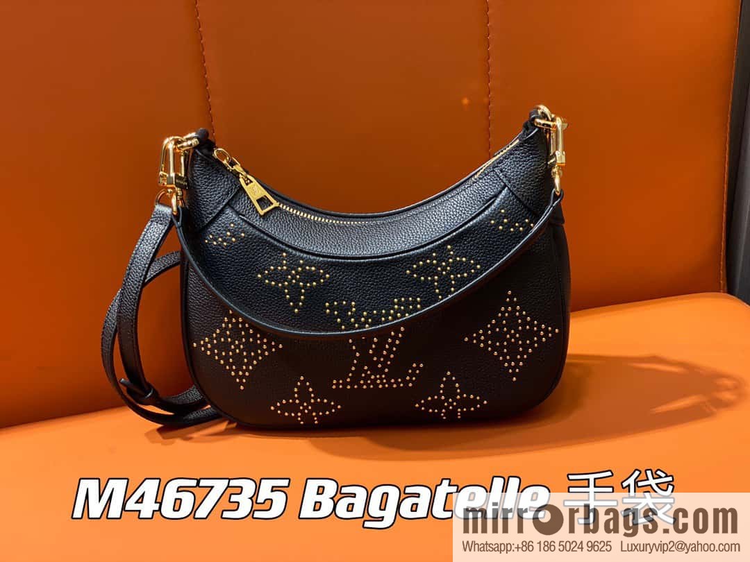 [Boutique‑grade] M46735 black full leather willow nail croissant series, this Bagatelle handbag m46091 full leather rivet with nails, crescent bag, pea bag, croissant bag