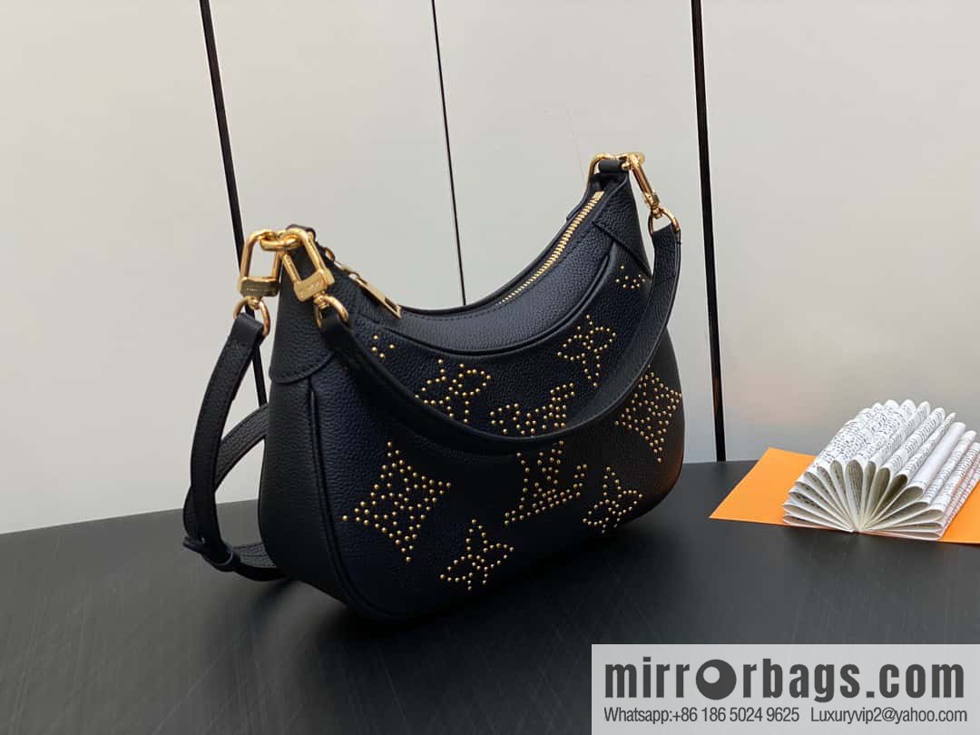 [Boutique‑grade] M46735 black full leather willow nail croissant series, this Bagatelle handbag m46091 full leather rivet with nails, crescent bag, pea bag, croissant bag