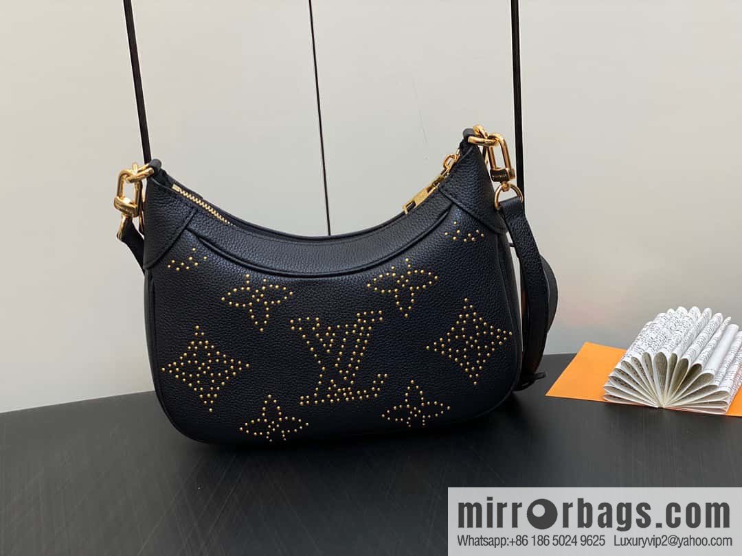 [Boutique‑grade] M46735 black full leather willow nail croissant series, this Bagatelle handbag m46091 full leather rivet with nails, crescent bag, pea bag, croissant bag