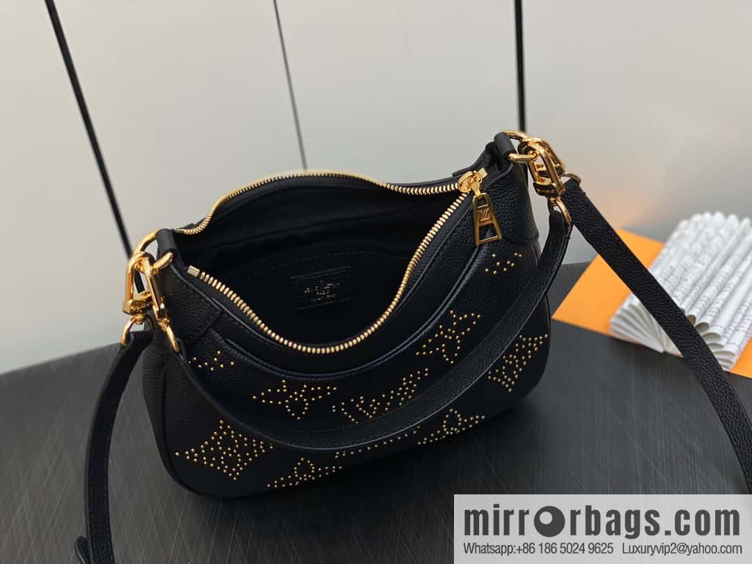[Boutique‑grade] M46735 black full leather willow nail croissant series, this Bagatelle handbag m46091 full leather rivet with nails, crescent bag, pea bag, croissant bag