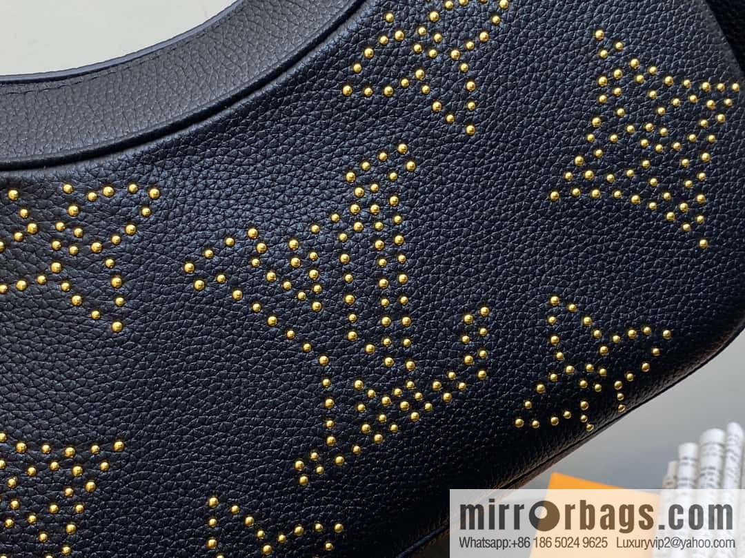 [Boutique‑grade] M46735 black full leather willow nail croissant series, this Bagatelle handbag m46091 full leather rivet with nails, crescent bag, pea bag, croissant bag