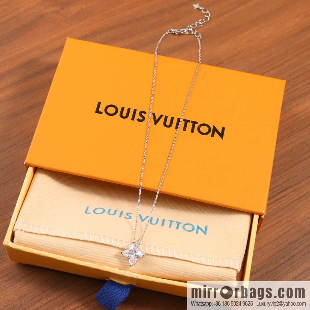 Louis Vuitton Louis Vuitton diamond necklace, stud earrings