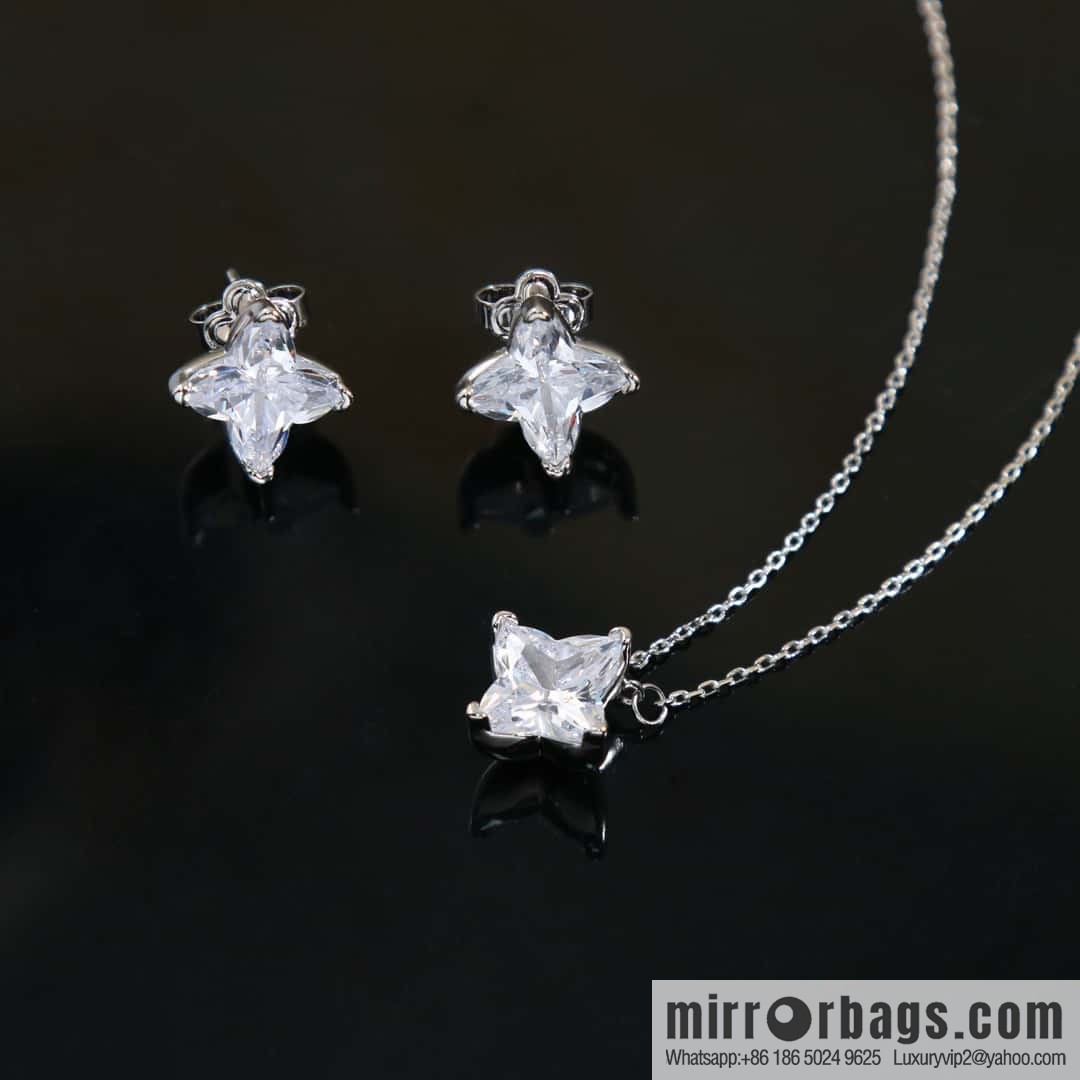 Louis Vuitton Louis Vuitton diamond necklace, stud earrings