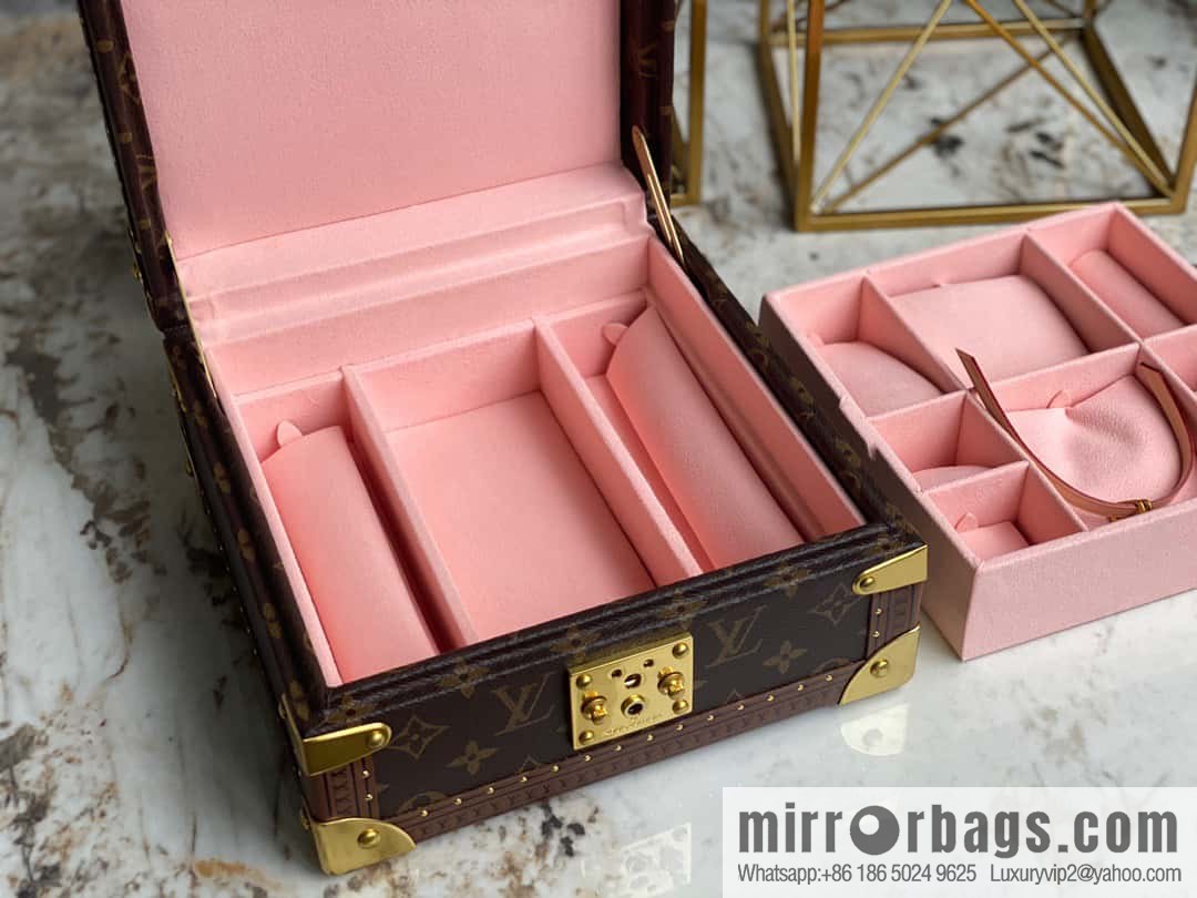 M20040 pink jewelry box, box series COFFRET JOAILLERIE jewelry box