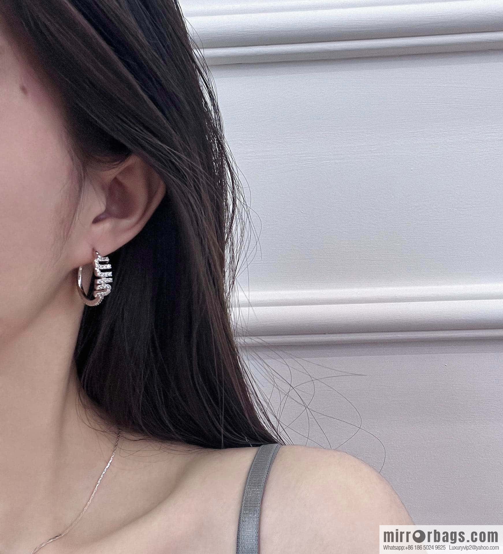 ❗️New ❗️ Original Order K MIU MIU Miu Miu Full Diamond Letter Stud Earrings