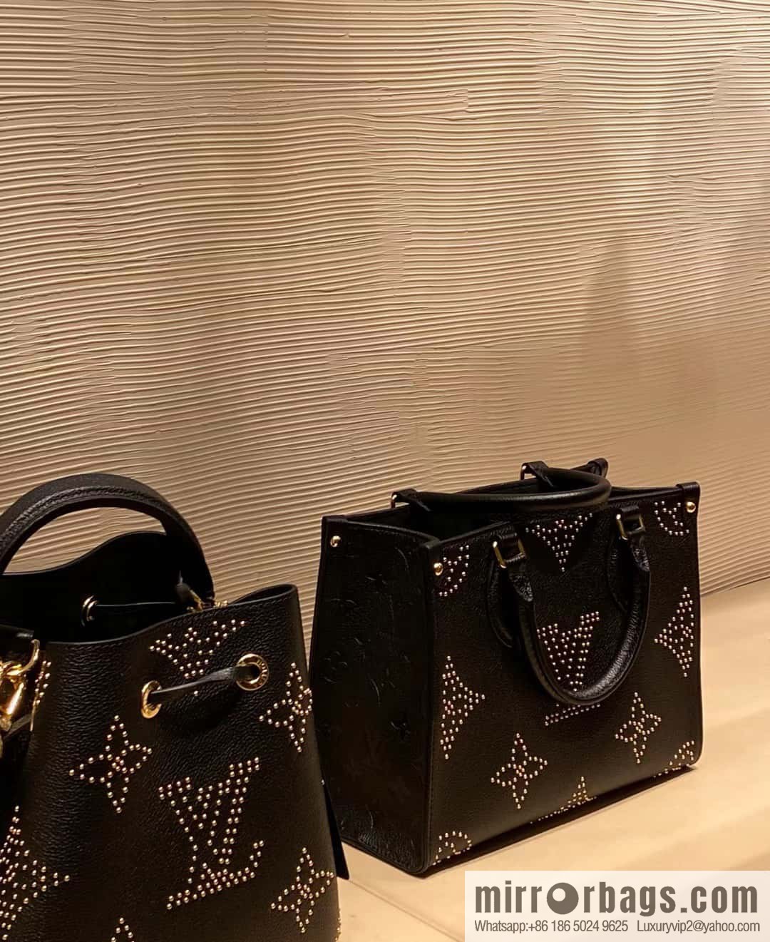 [Premium‑quality] M46733 black full leather willow nail square bag series ONTHEGO small handbag
