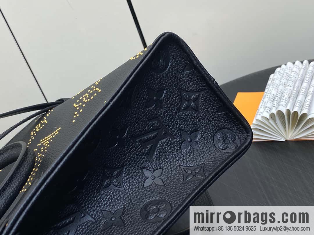 [Premium‑quality] M46733 black full leather willow nail square bag series ONTHEGO small handbag