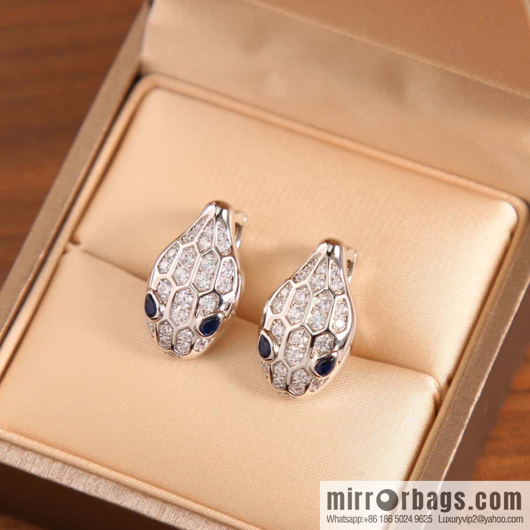 ☀️Bulgari BVLGARI latest series SERPENTI snake head ear shot earrings studs