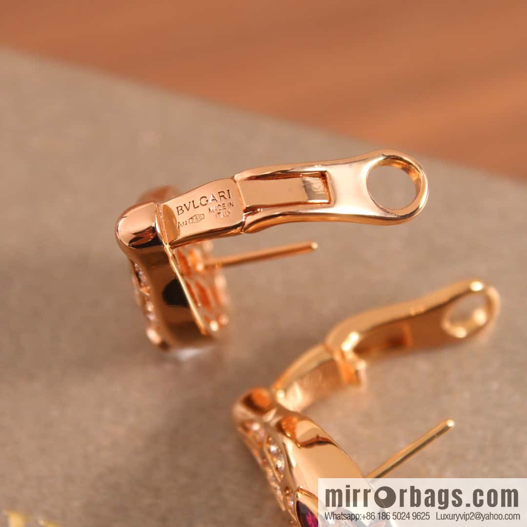 ☀️Bulgari BVLGARI latest series SERPENTI snake head ear shot earrings studs