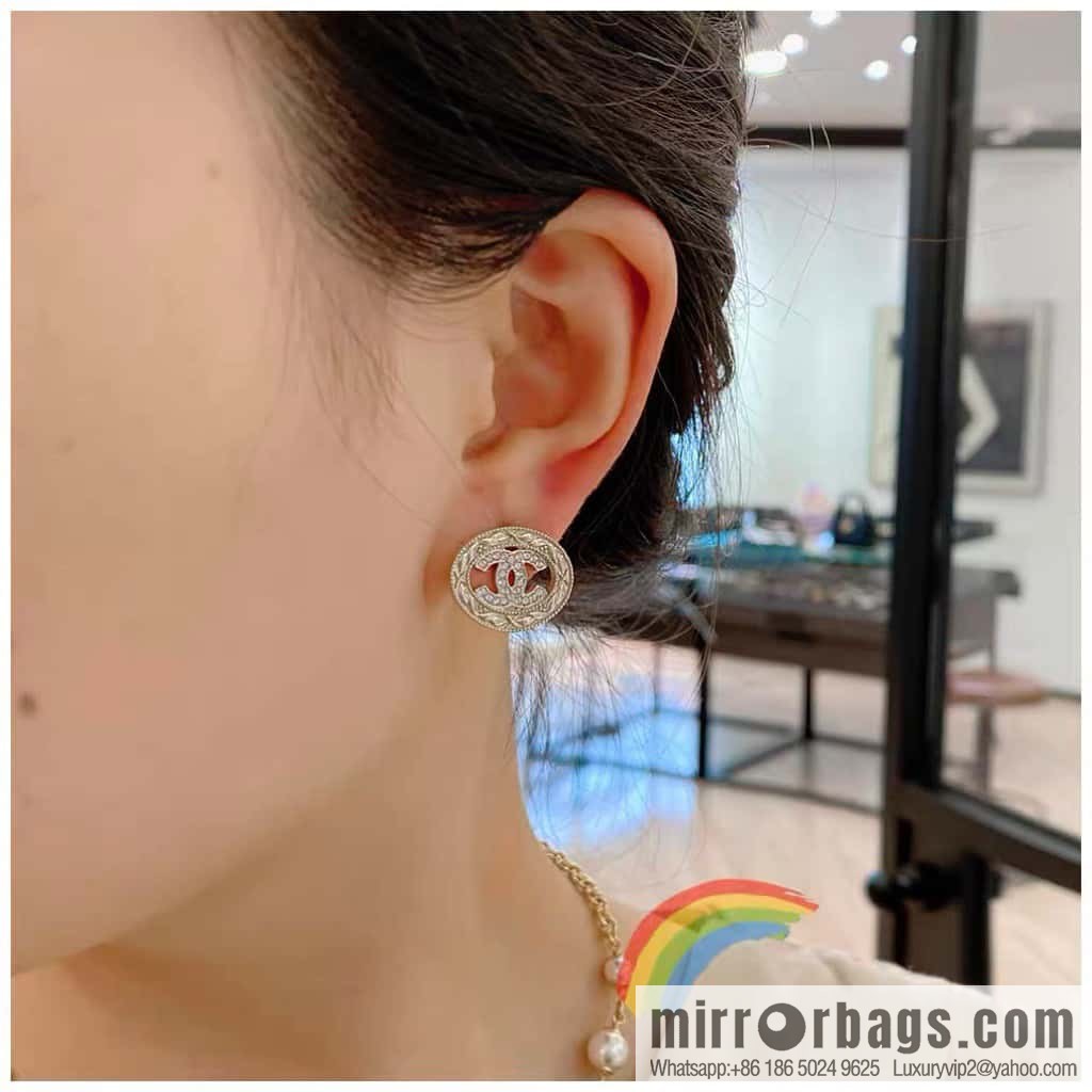 ☀️New ☑️ chanel c1 double c full diamond oval earrings ☀️