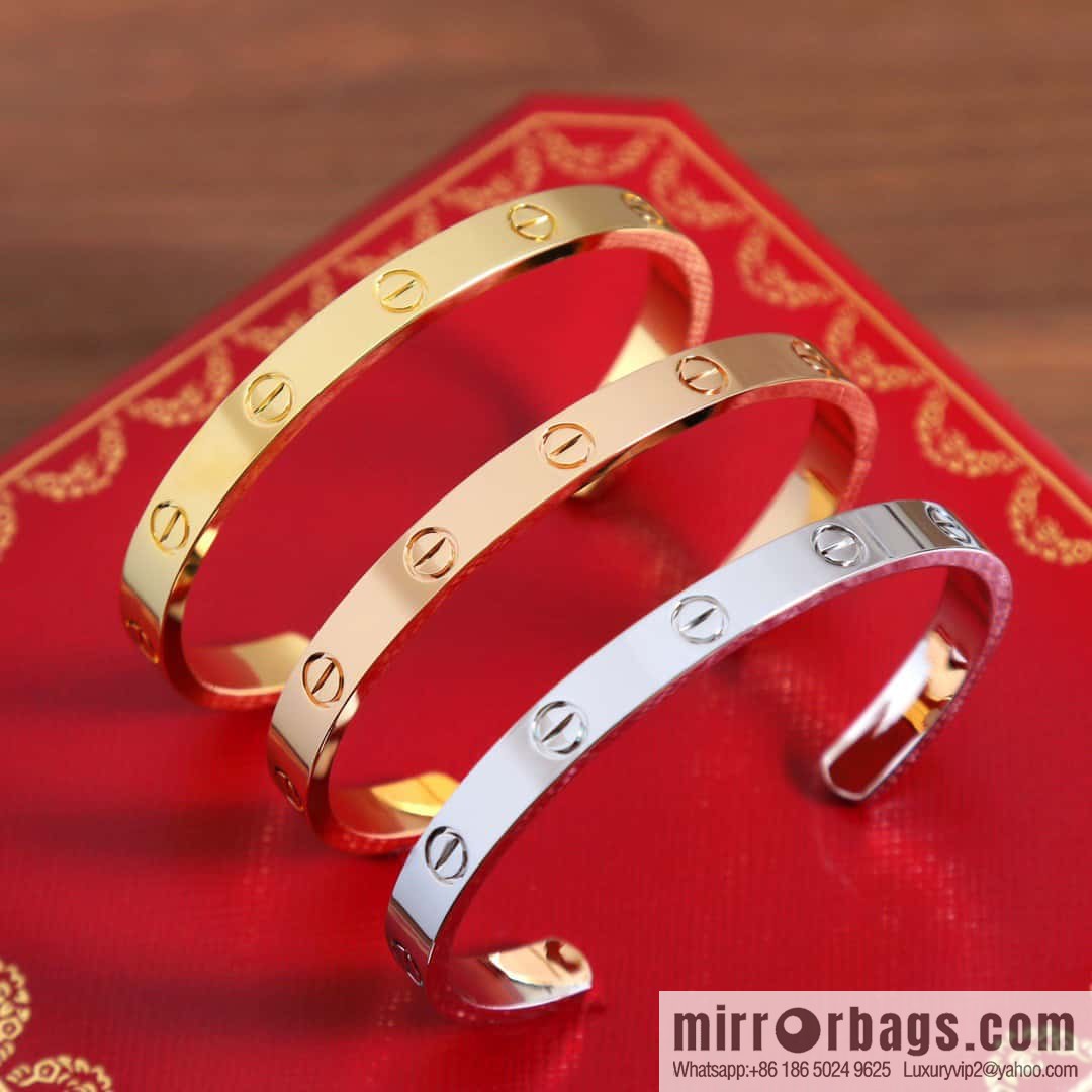 ☀️Cartier LOVE series open smooth bracelet