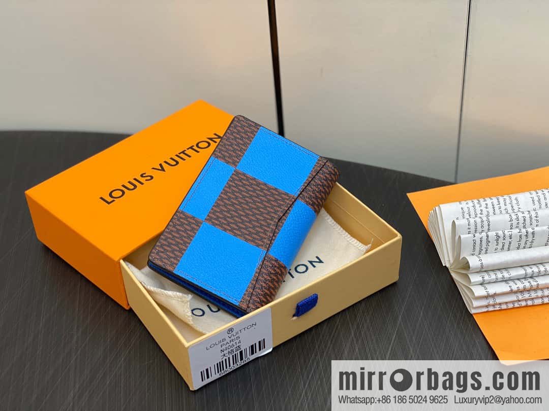 [Boutique‑grade] M40614 blue large plaid pocket wallet
