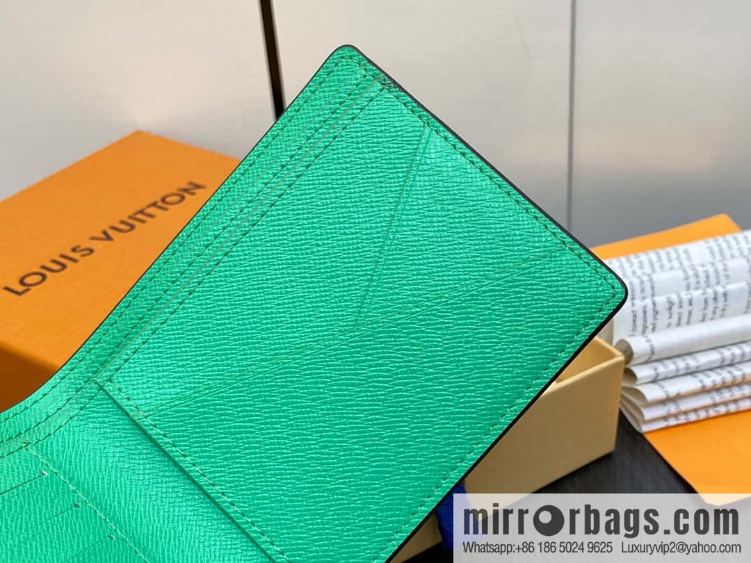 [Premium‑quality] M40452 green large plaid suit wallet series Multiple wallets