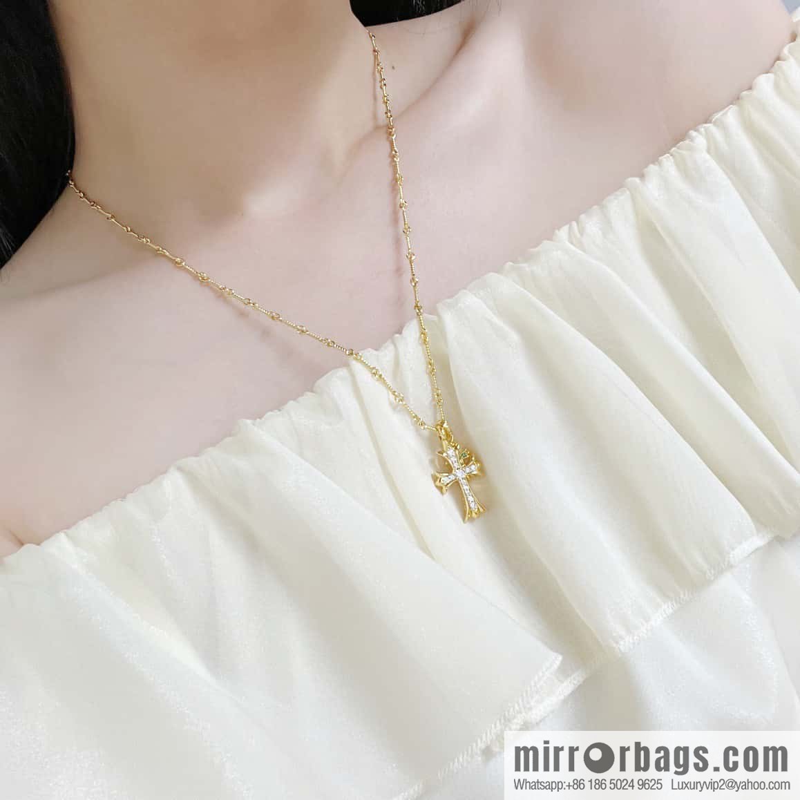 ☀New Crowe Heart Green Diamond Double Cross Necklace ☀