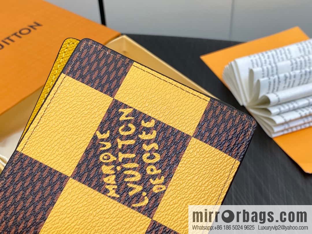 [Premium‑quality] M40452 yellow large plaid suit wallet series Multiple wallets