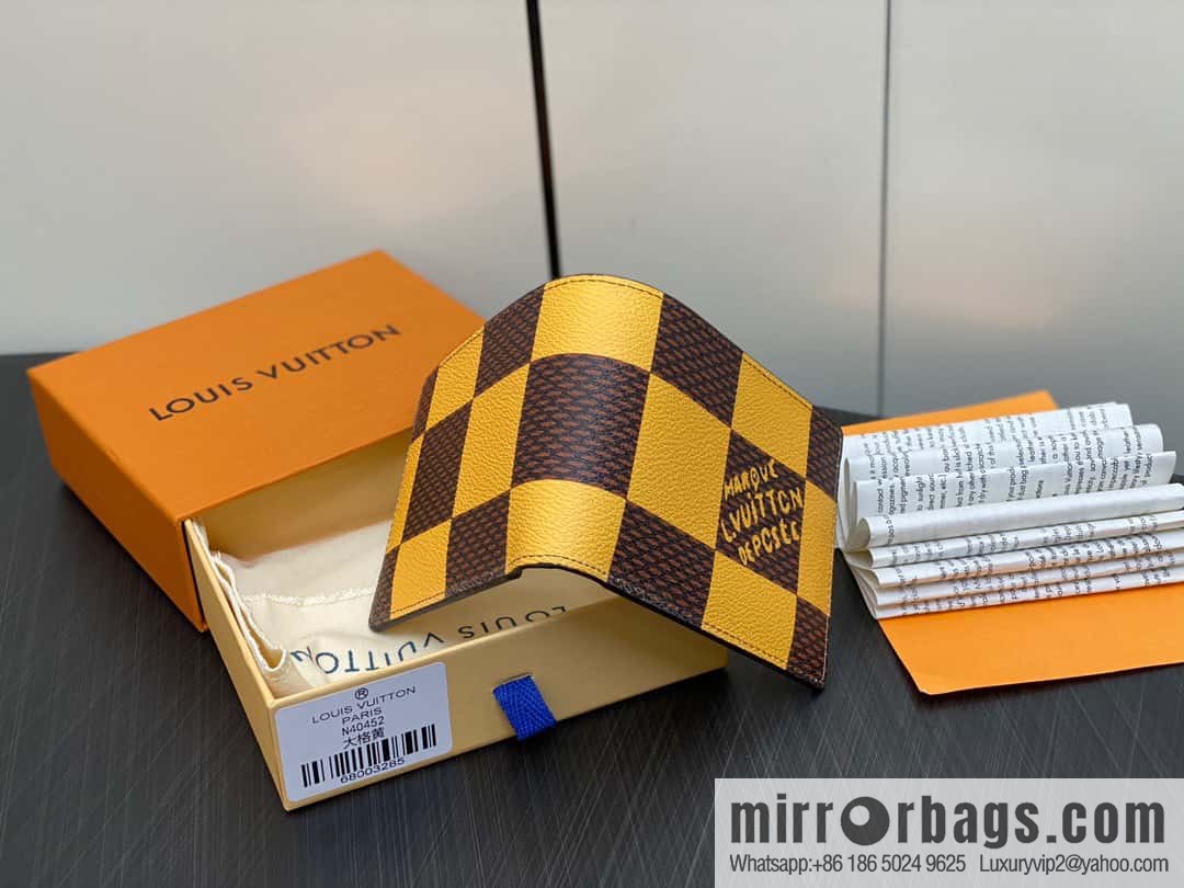 [Premium‑quality] M40452 yellow large plaid suit wallet series Multiple wallets
