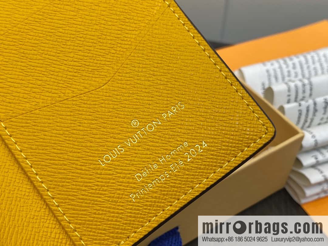 [Premium‑quality] M40614 yellow large plaid pocket wallet