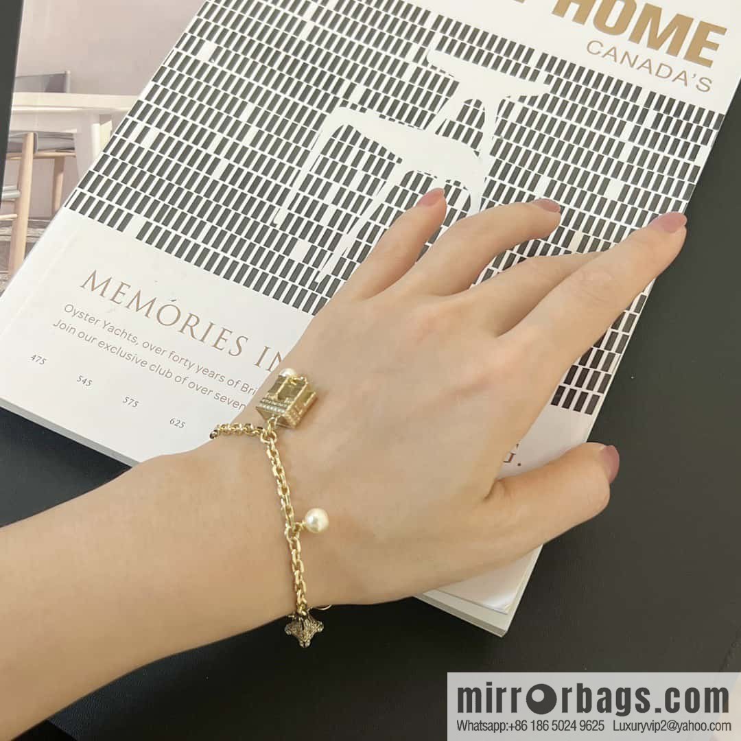 New ☑️ DIOR pearl Eiffel Tower Arc de Triomphe bracelet