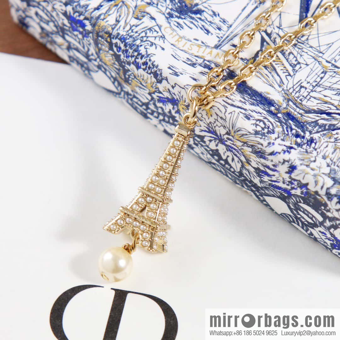 New ☑️ DIOR pearl Eiffel Tower necklace