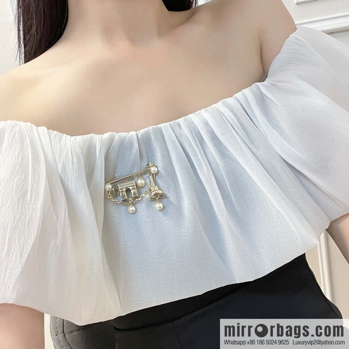 New ☑️ DIOR pearl Eiffel Tower Arc de Triomphe brooch