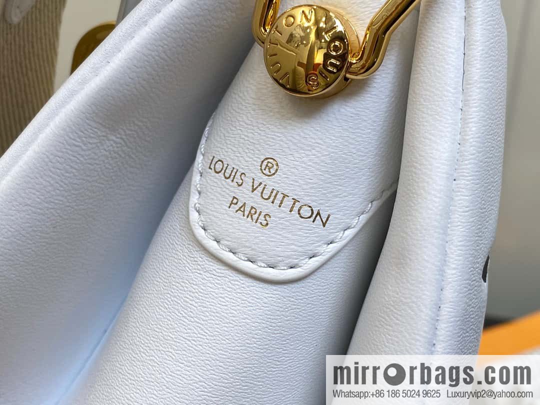 [Premium‑quality] M23466 white, full leather chain bag series COUSSIN small handbag