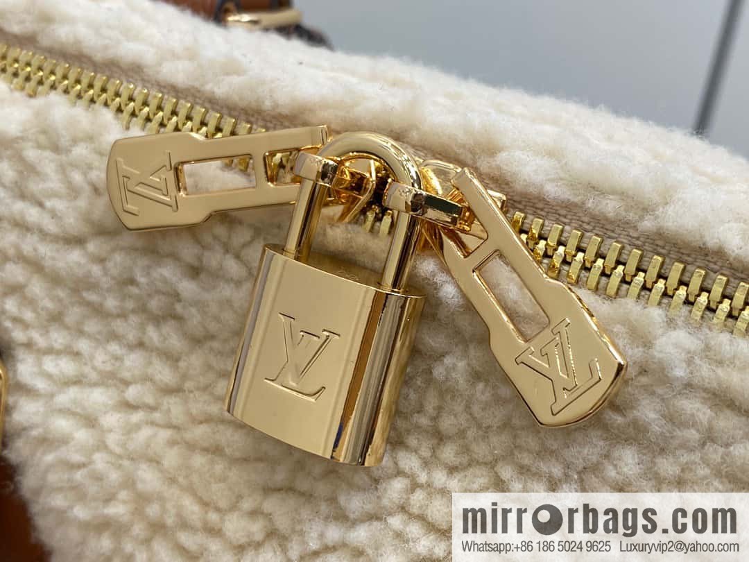 [Premium‑quality] M23568 meters white, lamb wool pillow bag speedy series Speedy Bandoulière 25 handbag
