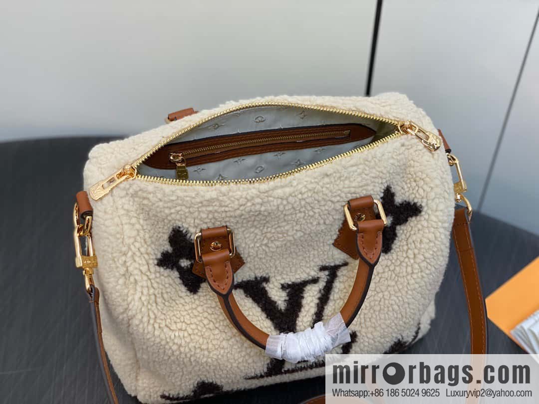[Premium‑quality] M23568 meters white, lamb wool pillow bag speedy series Speedy Bandoulière 25 handbag