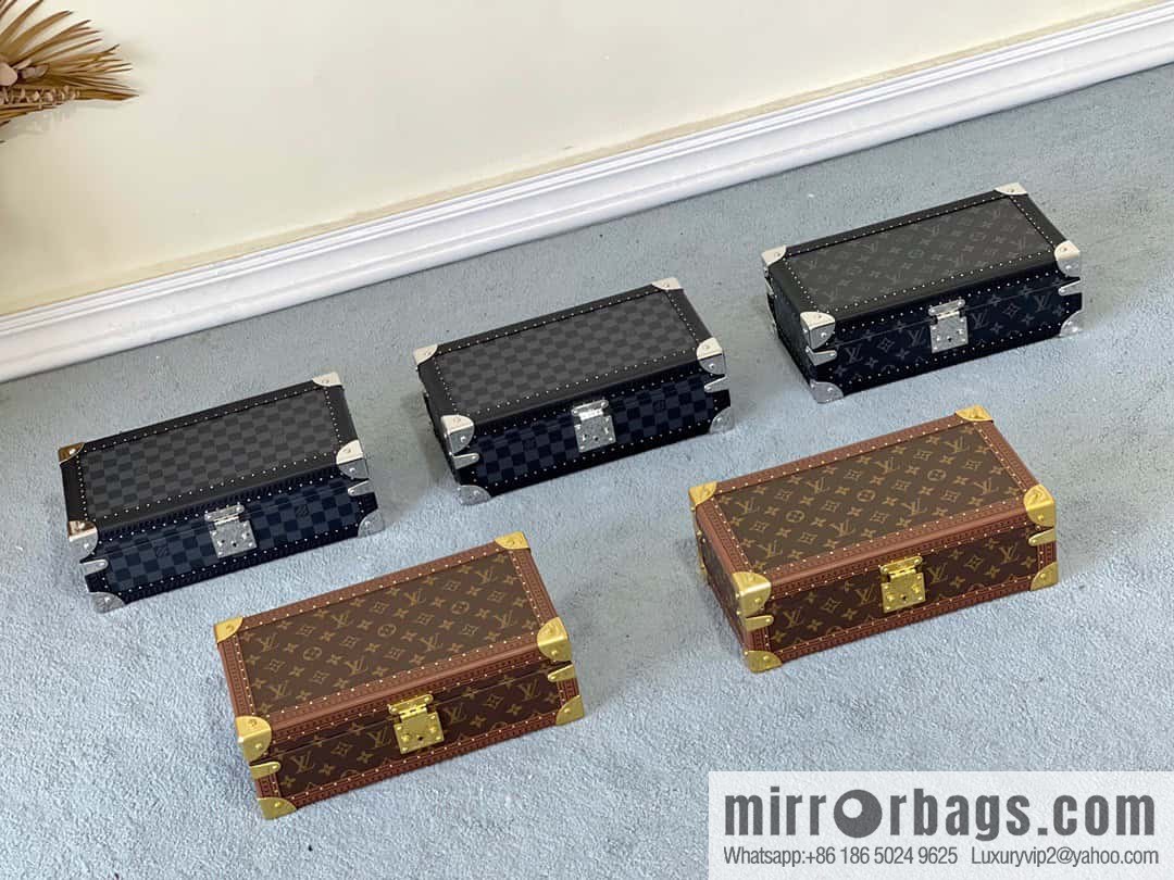 M20016 monogram COFFRET 8 MONTRES