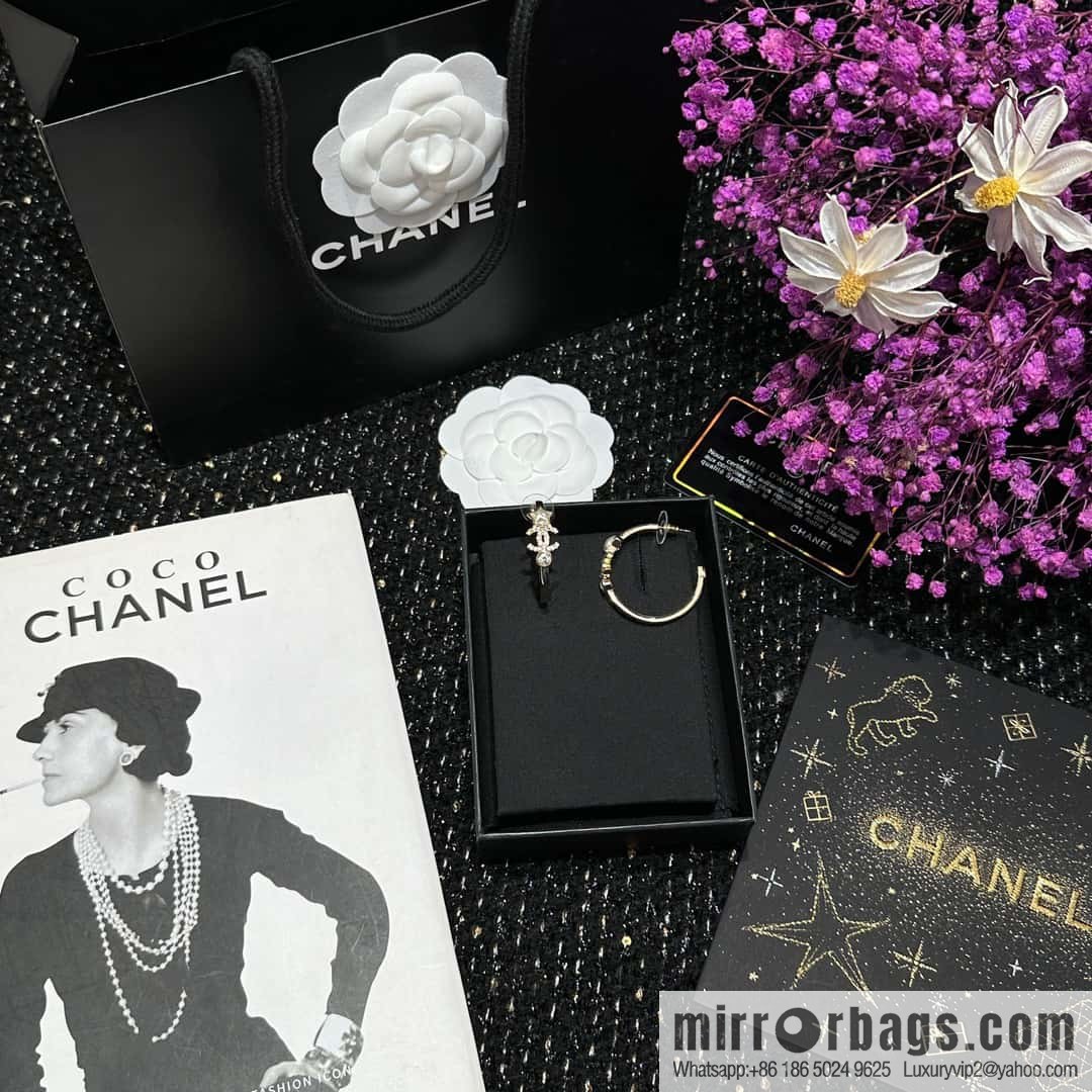 ☀️New ☑️ Chanel C1 Double C Semicircular Pentagram ⭐ Star Stud Earrings ☀️