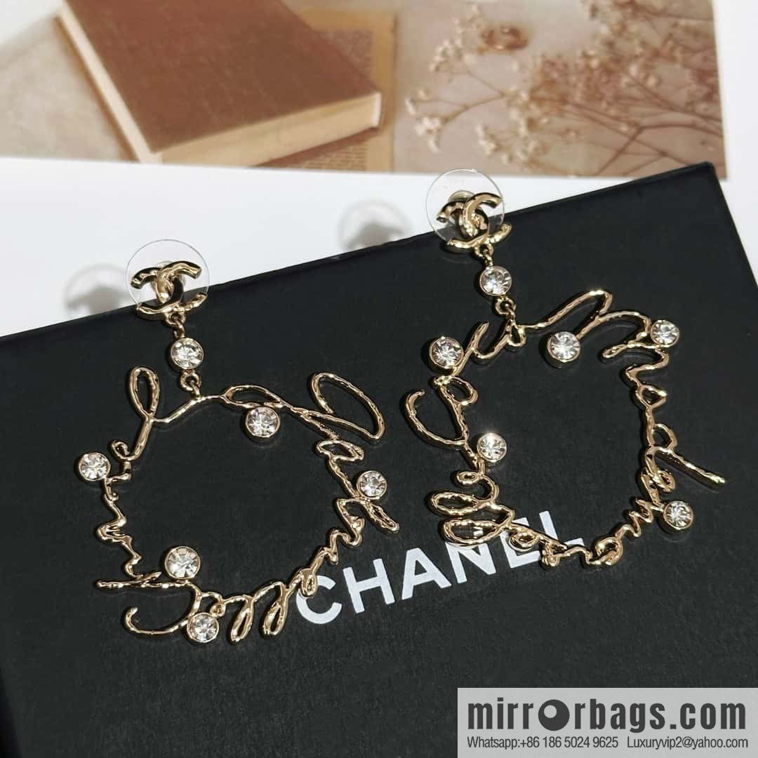 ❗️New ❗️ chanel stud earrings ☀️ new ☑️ chanel c2 double c letter stud earrings ☀️
