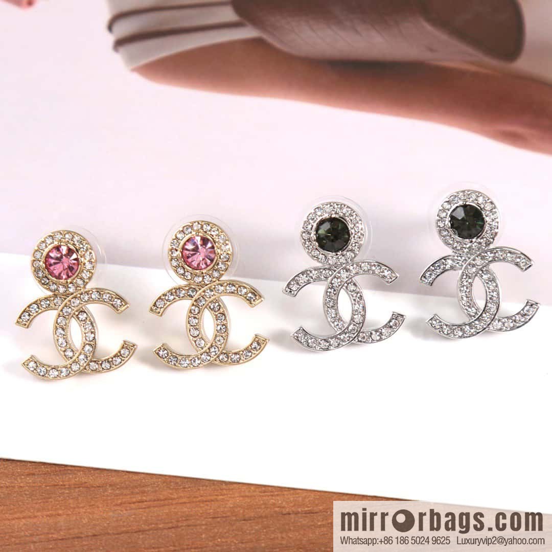 ☀️New ☑️ Chanel C2 double c round diamond stud earrings ☀️