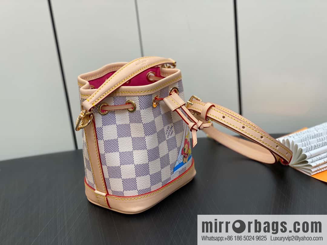 [Boutique‑grade] N40511 white grid silk screen printing, Christmas tote bag series NANO NOE handbag, this Nano Noé handbag