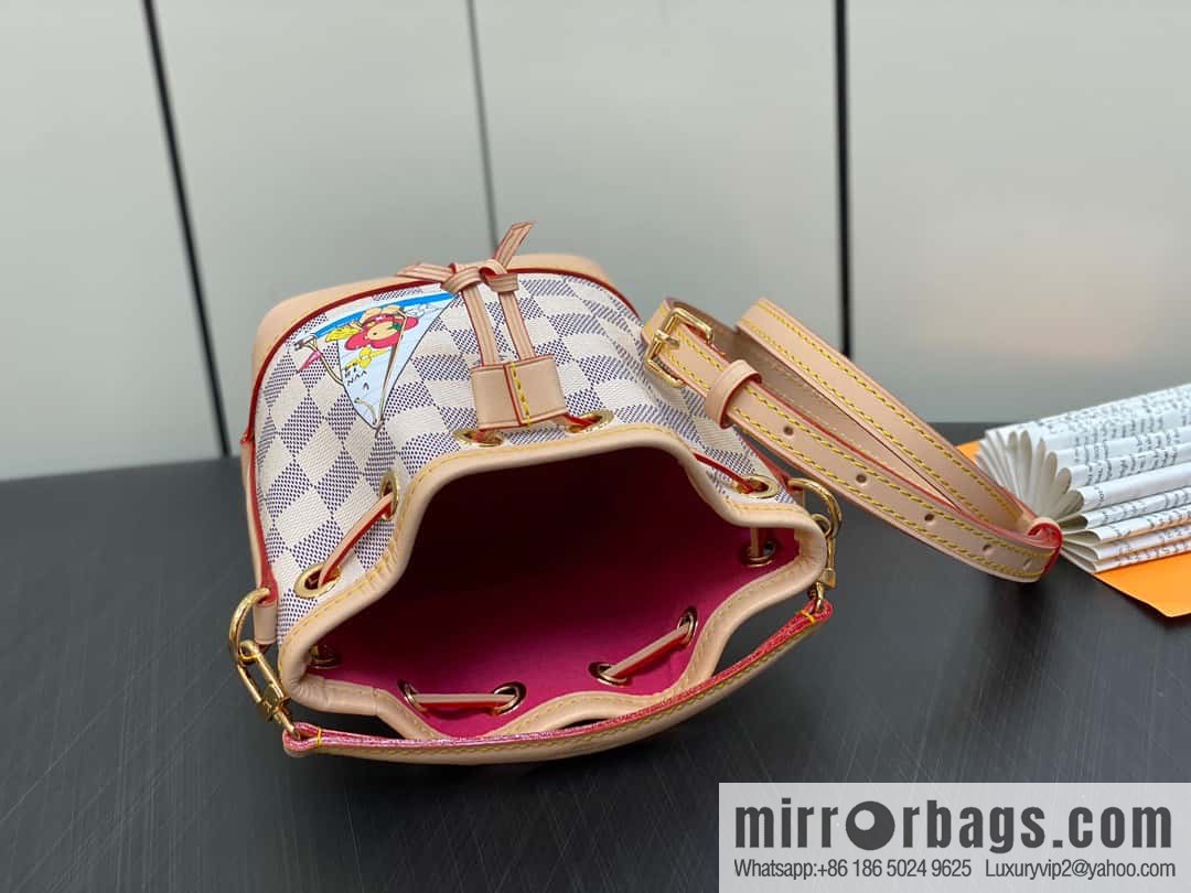 [Boutique‑grade] N40511 white grid silk screen printing, Christmas tote bag series NANO NOE handbag, this Nano Noé handbag