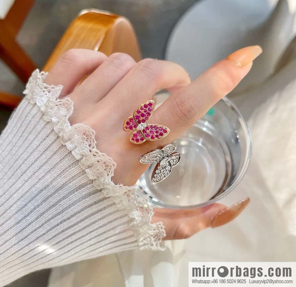 ❗️New ❗️ ☀️ Original ☀️ Van Cleef & Arpels Two Butterfly Ring ☀