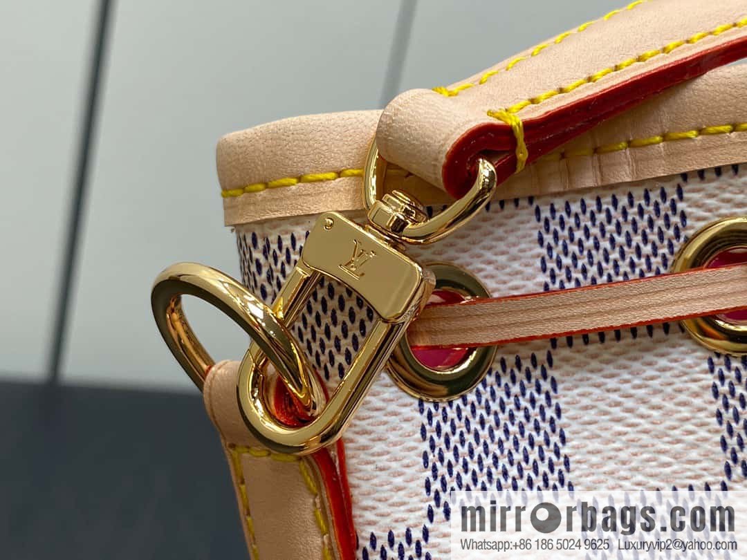 [Boutique‑grade] N40511 white grid silk screen printing, Christmas tote bag series NANO NOE handbag, this Nano Noé handbag
