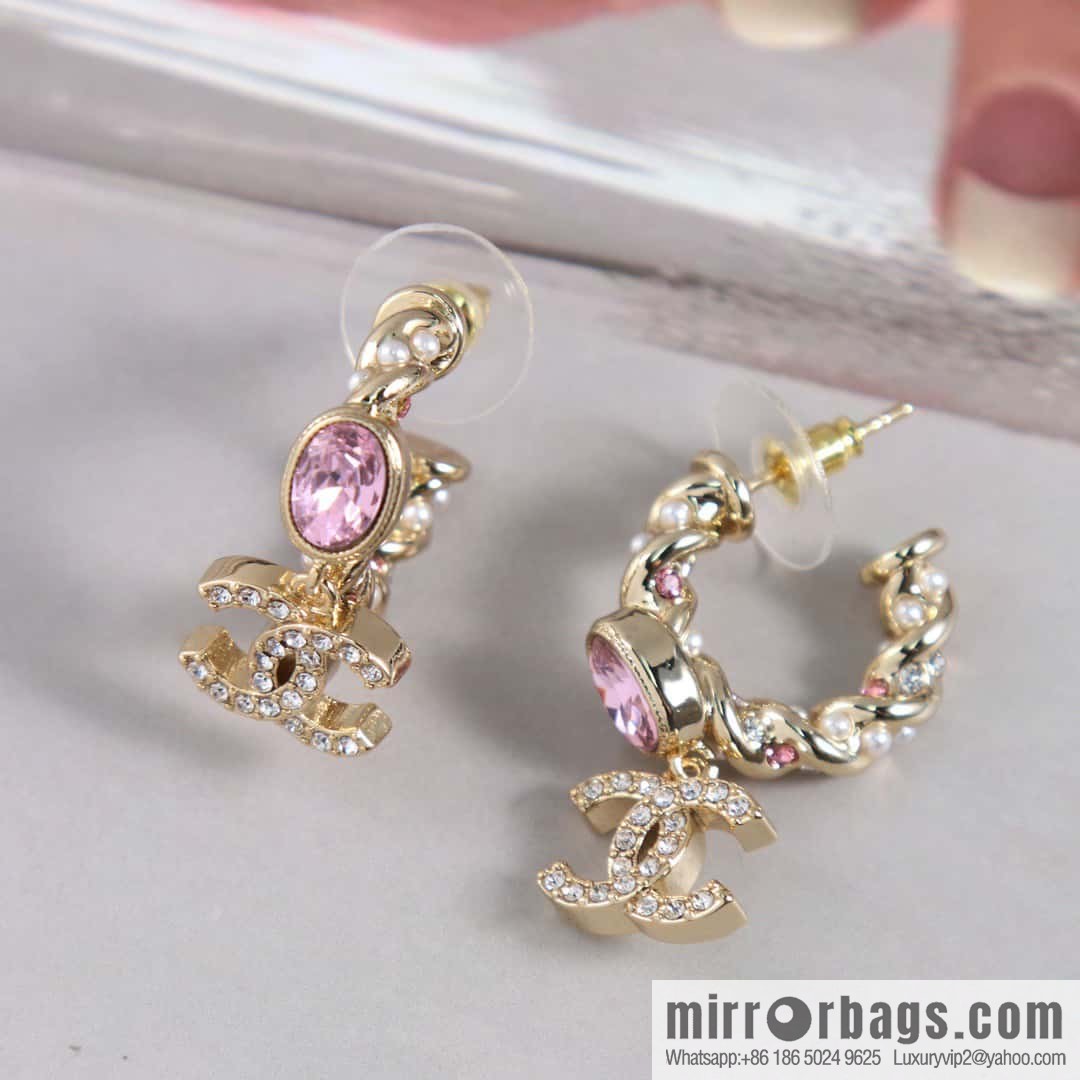 ☀️New ☑️ Chanel C2 double c twist pink diamond pearl stud earrings