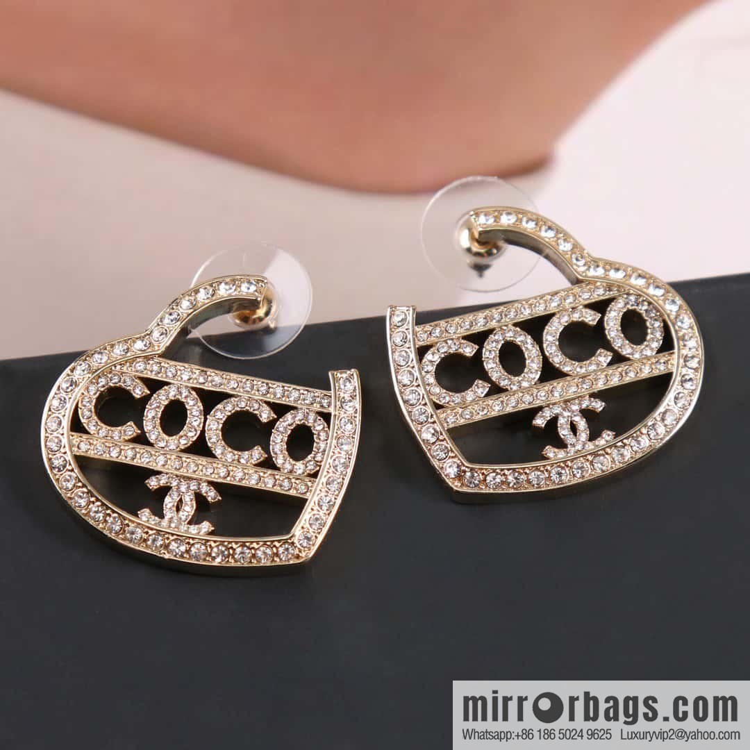 ☀️New ☑️ Chanel C1 full diamond coco peach heart love stud earrings