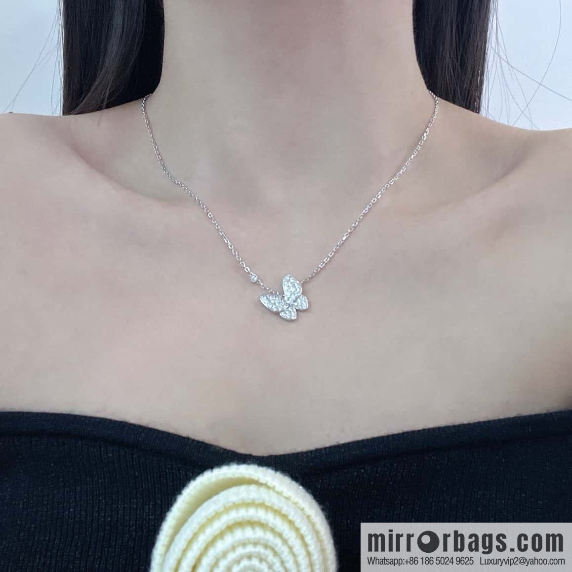❗️New ❗️ ☀️ Original ☀️ Van Cleef & Arpels Two Butterfly Diamond Butterfly Necklace