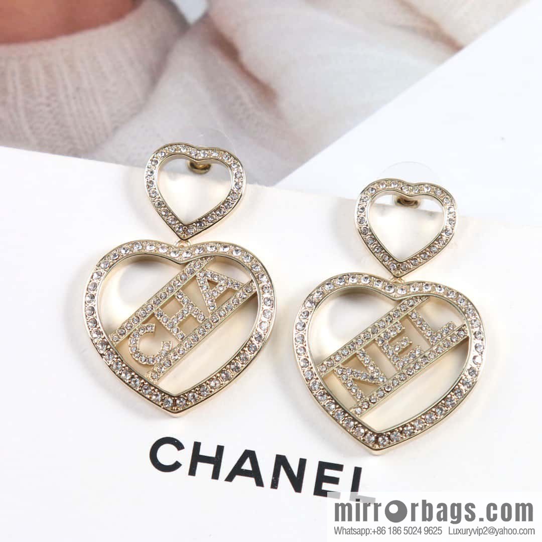☀️New ☑️ Chanel C2 double peach heart love hollow full diamond stud earrings