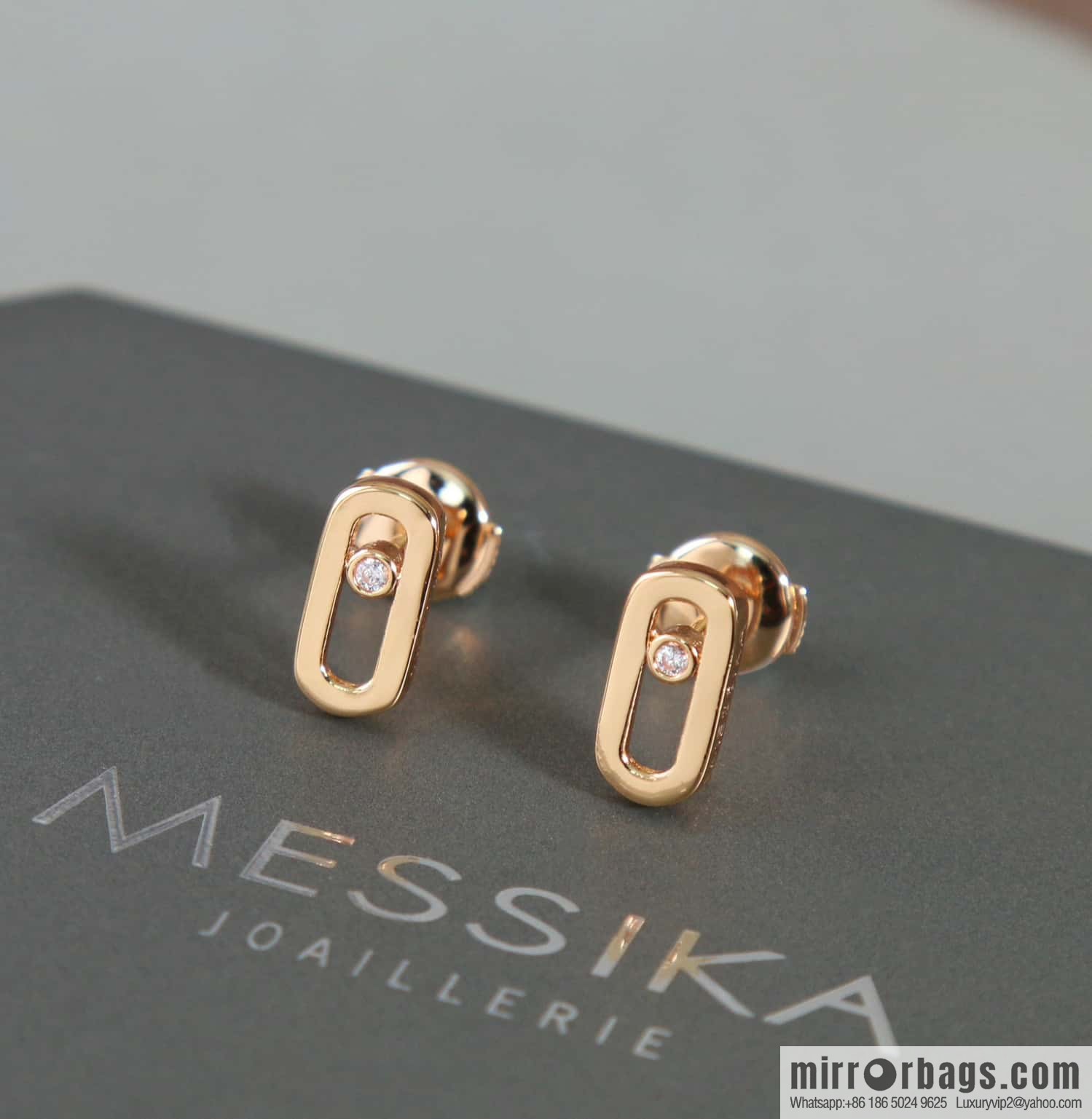 Messika Messika Counter Packaging ☀️ Messika Messika MOVE UNO Gold Stud Earrings